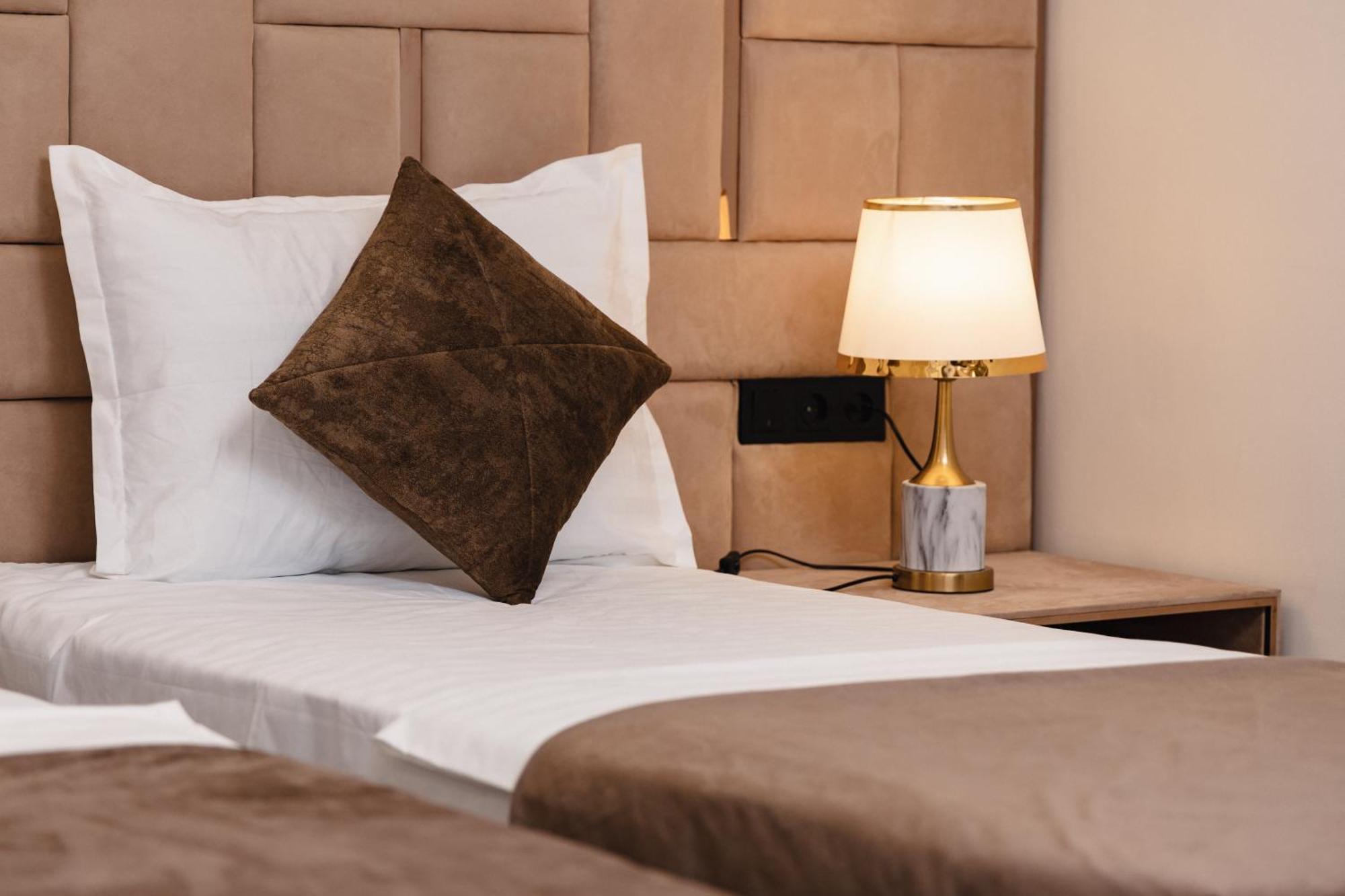 Art Royal Hotel Taşkent Dış mekan fotoğraf