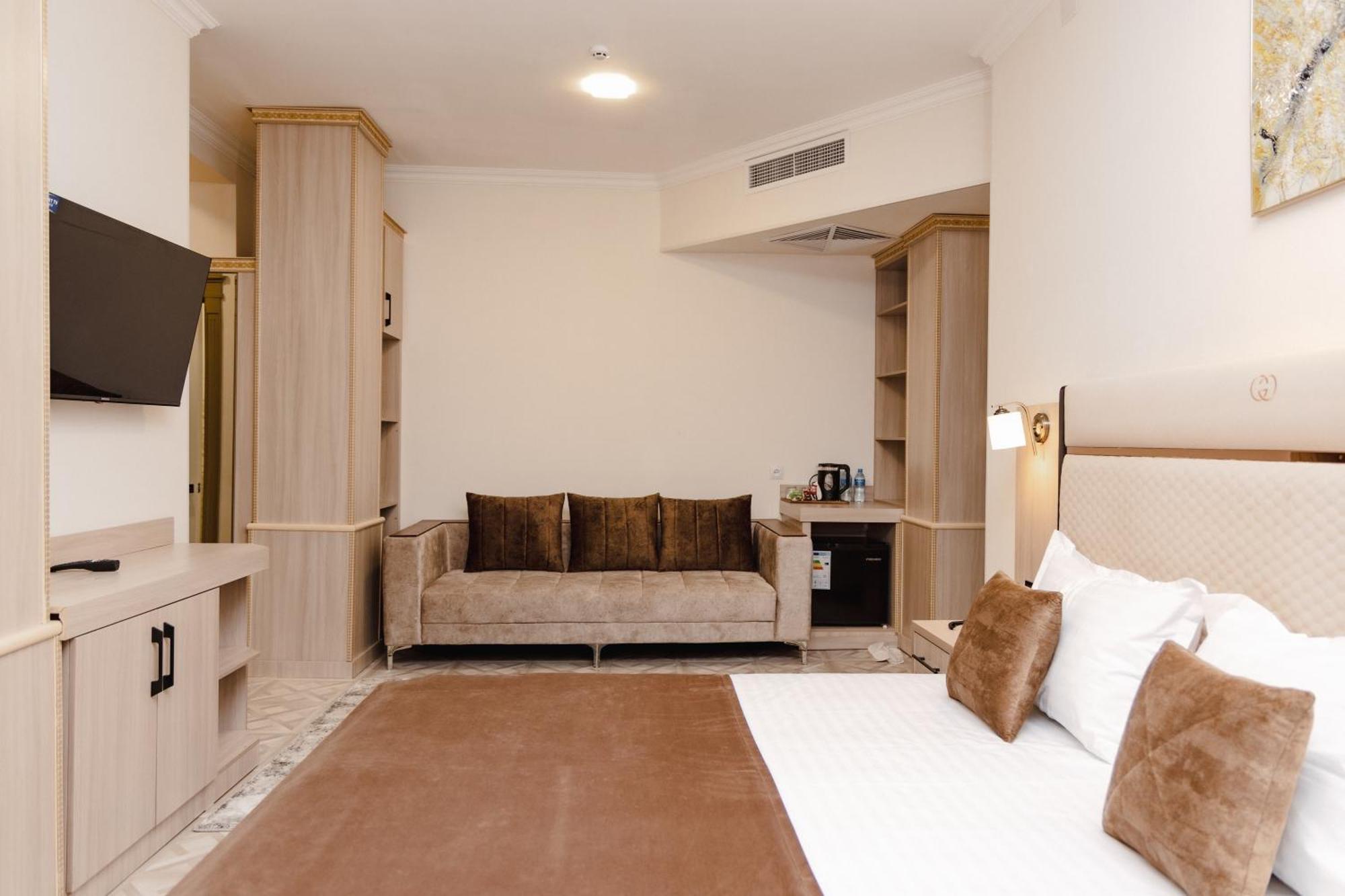 Art Royal Hotel Taşkent Dış mekan fotoğraf